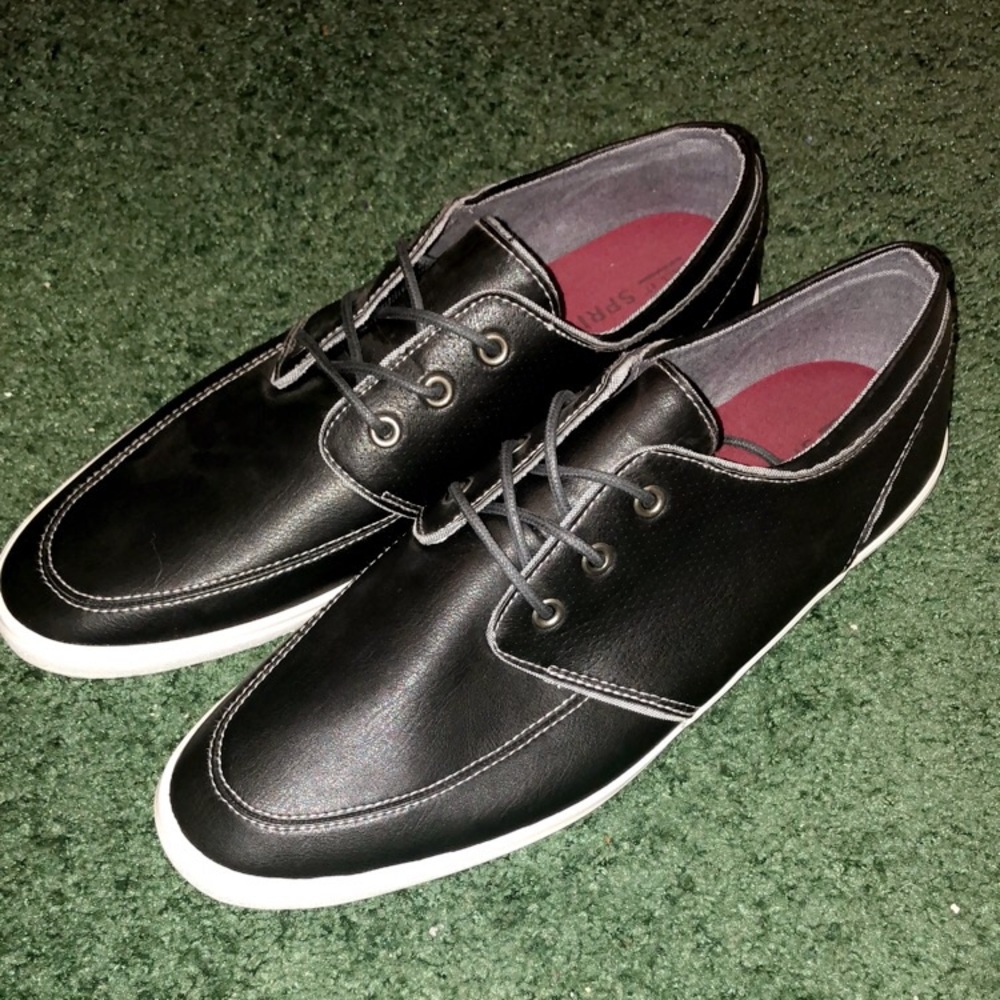 Men’s black Call It Spring fashion shoes
